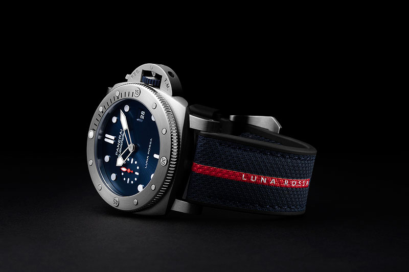 /upload/iblock/626/07%20Panerai%20Submersible%20Quaranta%20Quattro%20Luna%20Rossa.jpg