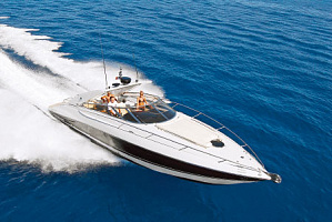 Sunseeker снова с Бондом