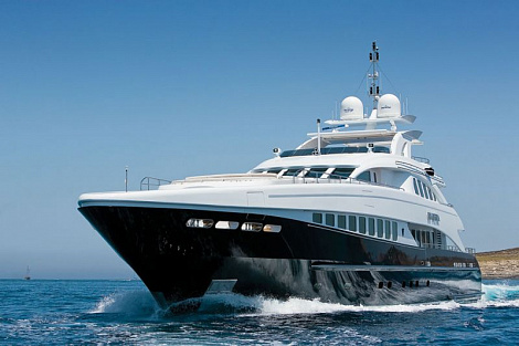 Новая яхта Heesen в управлении Nakhimov