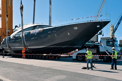 Новая и быстрая AB Yacht