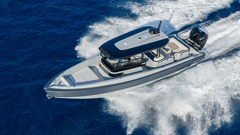 TYKUN X: navy tech for pleasure boating