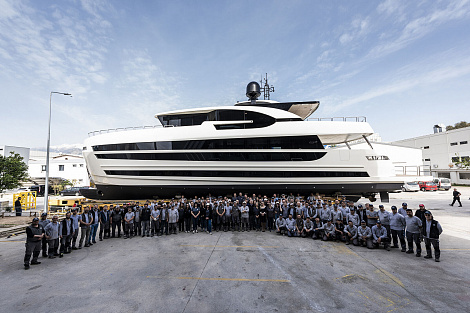 First Lazzara UHV 100 has been launched